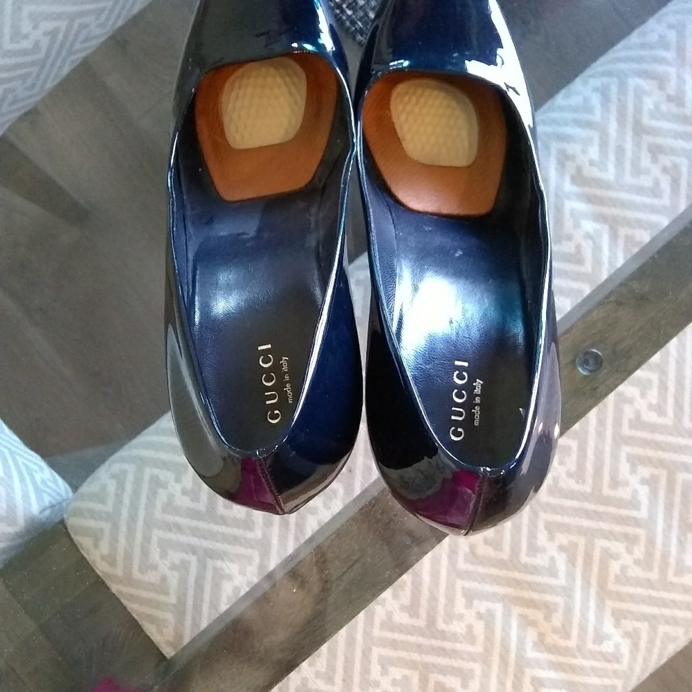 Gucci Heels - Picture 2 of 5